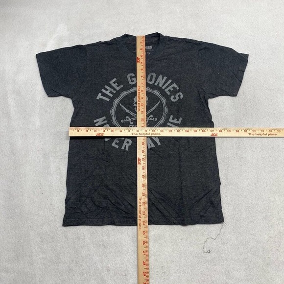 The Goonies Never Say Die Movie Tee Thrifted Vintage Style Size S - Picture 3 of 8